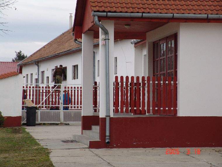 Ide kattintva a nagyobb felbont�s�, nyomtat�sra alkalmasabb k�p ir�nti ig�nyed jelezheted a k�p tulajdonos�nak! polgarmester@davod.hu: 12