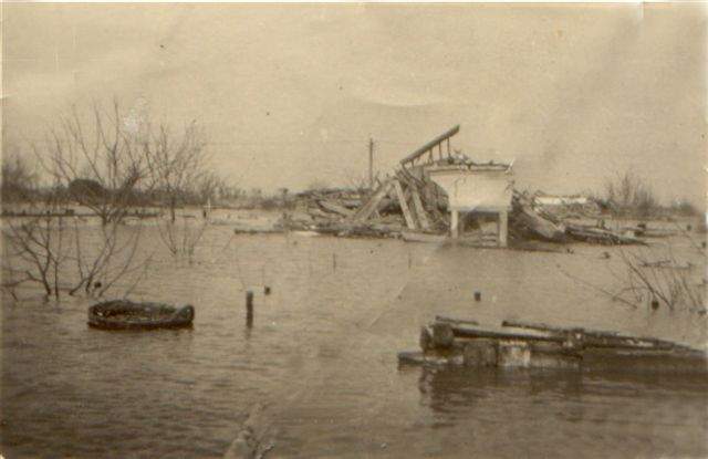 Ide kattintva a nagyobb felbont�s�, nyomtat�sra alkalmasabb k�p ir�nti ig�nyed jelezheted a k�p tulajdonos�nak! polgarmester@davod.hu: 08