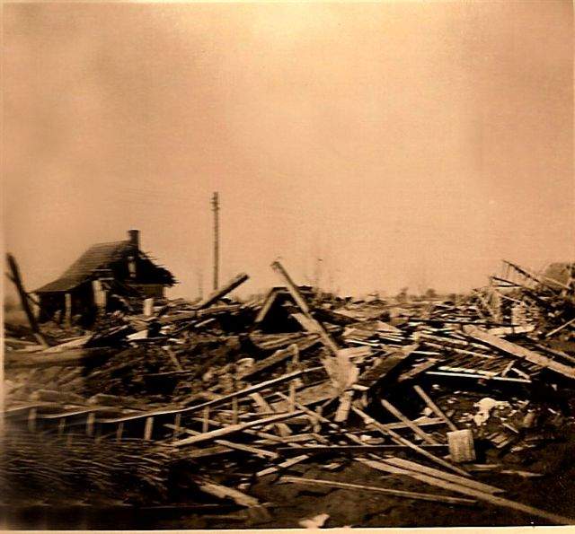 Ide kattintva a nagyobb felbont�s�, nyomtat�sra alkalmasabb k�p ir�nti ig�nyed jelezheted a k�p tulajdonos�nak! polgarmester@davod.hu: 11